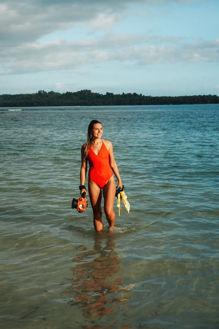 One-Piece Tie Back in Premium Italian Fabric